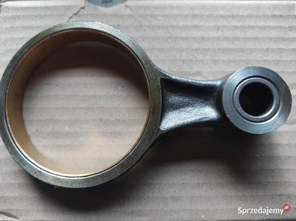 Korbowód sprężarki Ursus C360