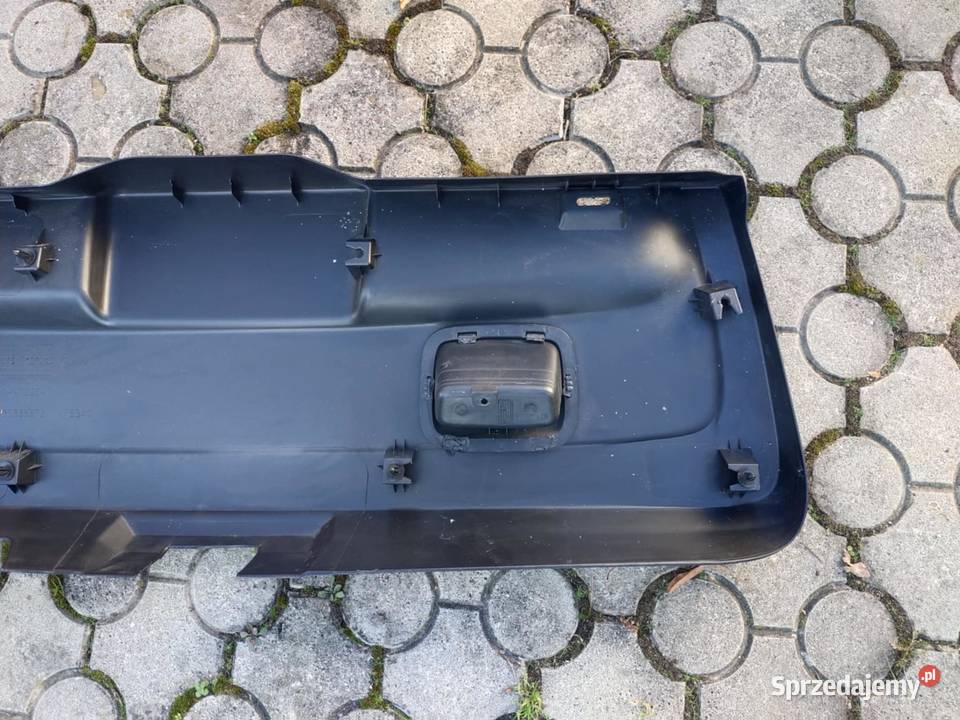 Fiat Punto EVO Grande klapa osłona bagaznika