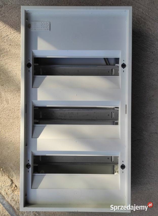 Rozdzielnica natynkowa 3x12 bez drzwiczek IP30 Elektryka i akcesoria Pszenno