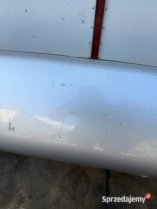 chrysler voyager zderzak tylny tył Głowno