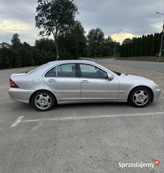 Meecedes benz C klasa 18 gaz 2003r VAT marża podkarpackie Pilzno sprzedam