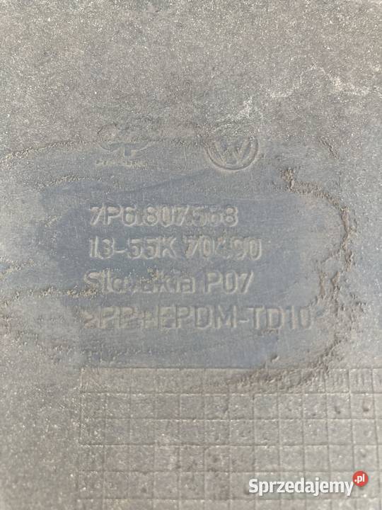 Tylny zderzak z tłumikami do Vw Touareg 7P 7P6 małopolskie Skawina sprzedam