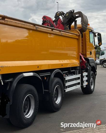 Wywrotka 6x6 Bordmartic z Z dzwigiem Epsilon Man