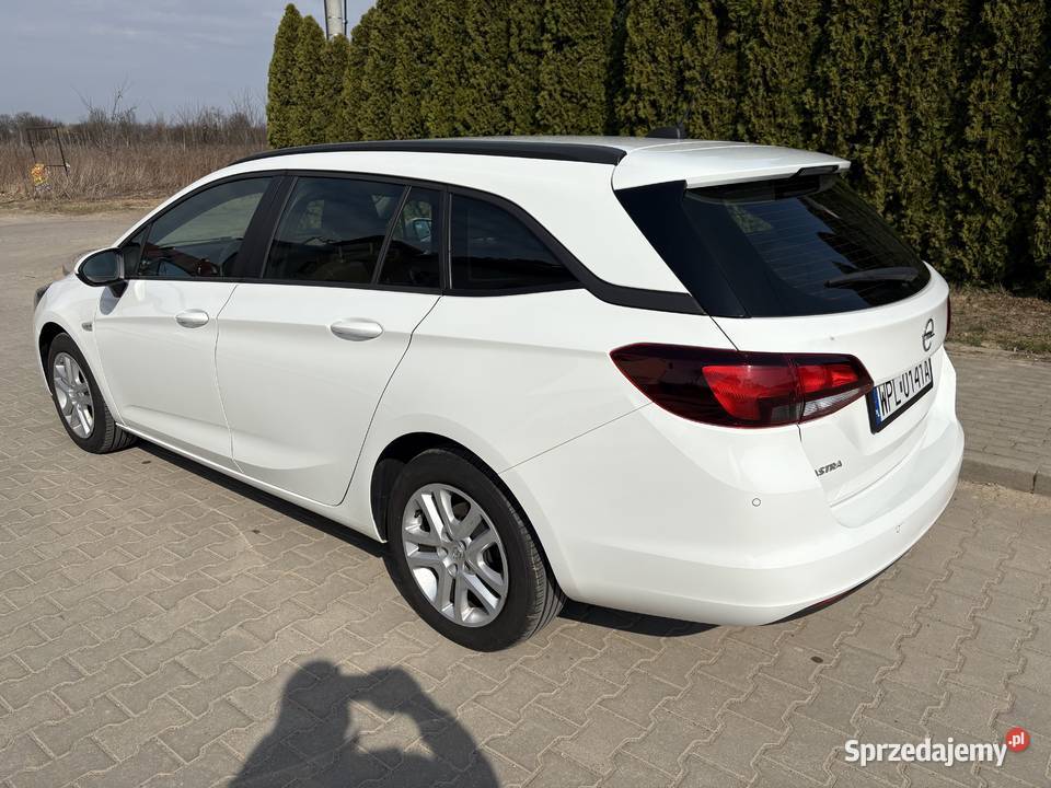 Opel Astra K niski przebieg Opel Gąbin