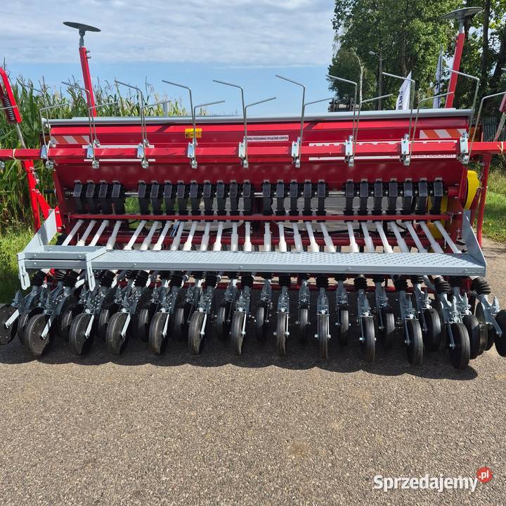 Siewnik zbożowy 2talerzowy S117T MEPROZET 30m w Opoczno sprzedam