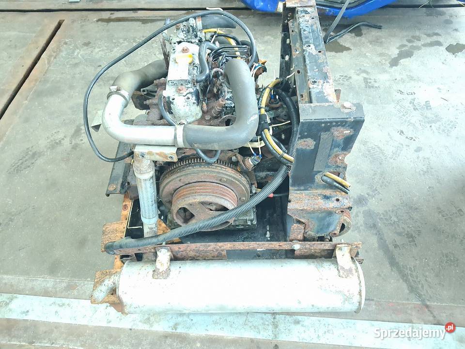 Silnik Yanmar diesel 125 KW 3 cyl Sierakowice