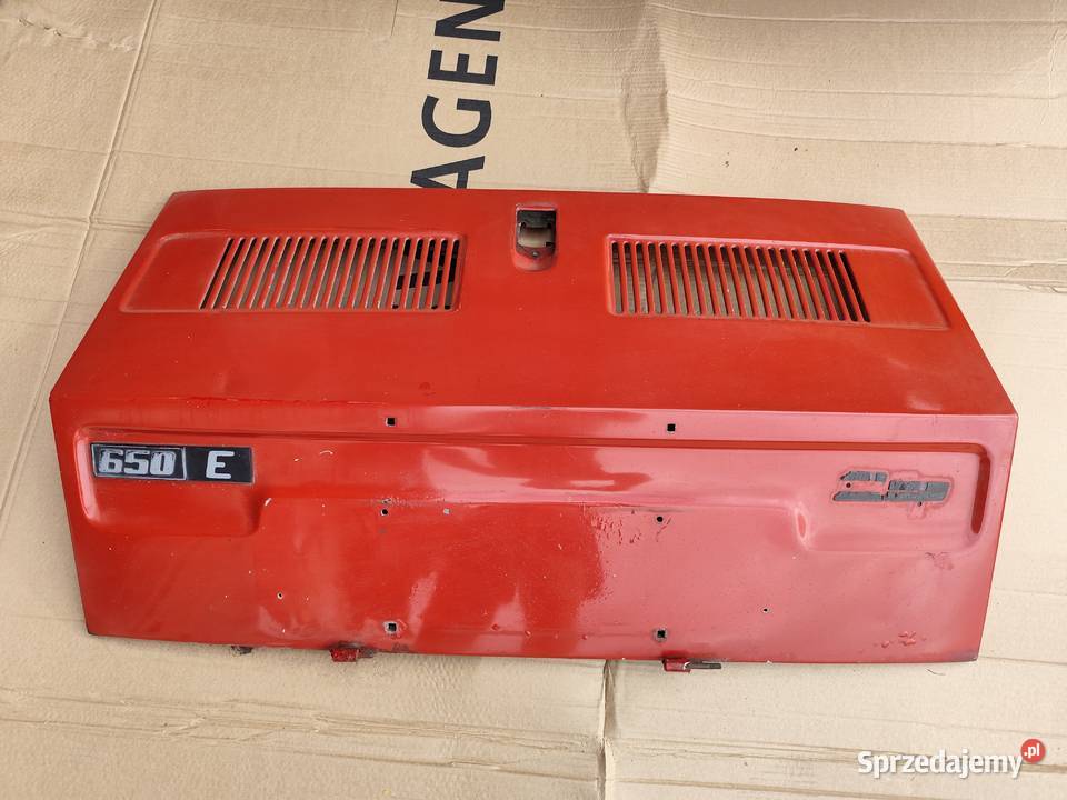Maska i pokrywa silnika Fiat 126P Księżyno