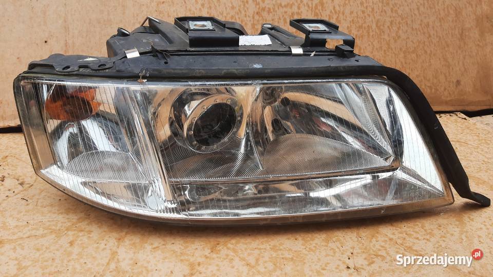 lampa przednia prawa Audi A6 c5 lift FL prawy