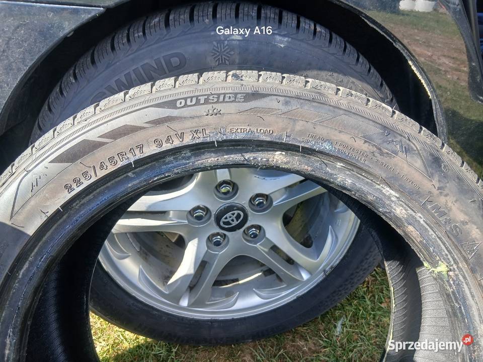 Opony zimowe 22545R17 Limanowa sprzedam