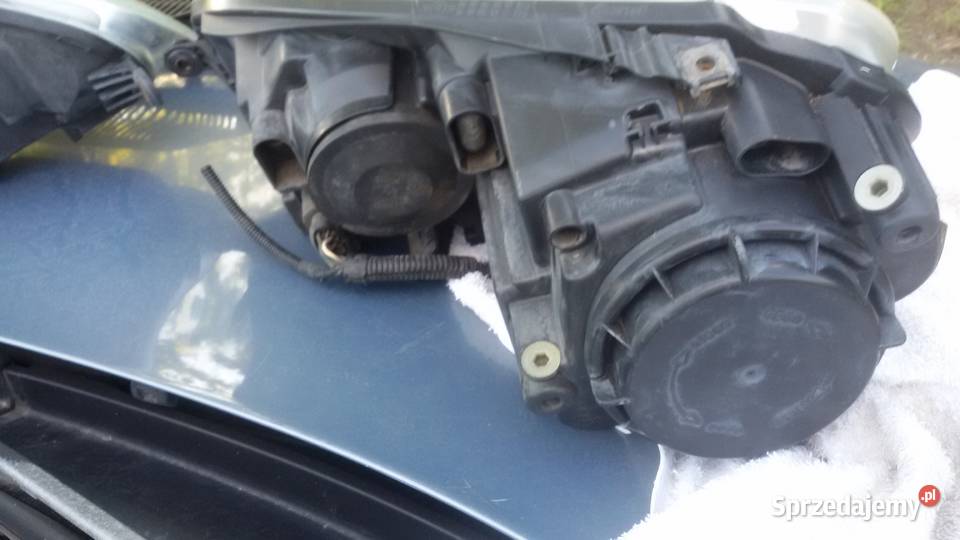 LAMPY PRZEDNIE GRIL VW GOLF 5 Elbląg