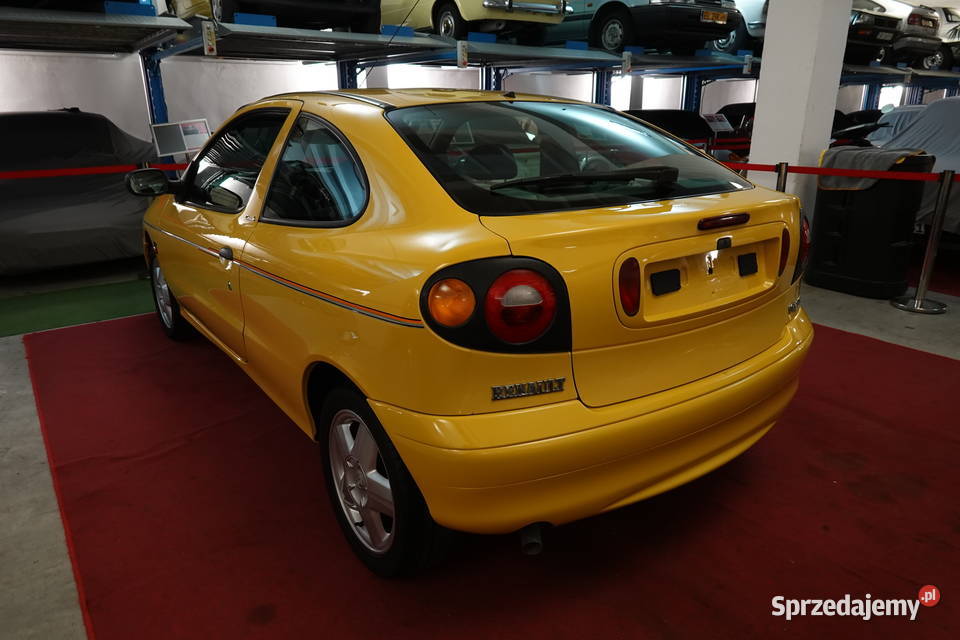 Renault Mgane Coupe 2 właściciel nowości Pełen żółty Zgierz