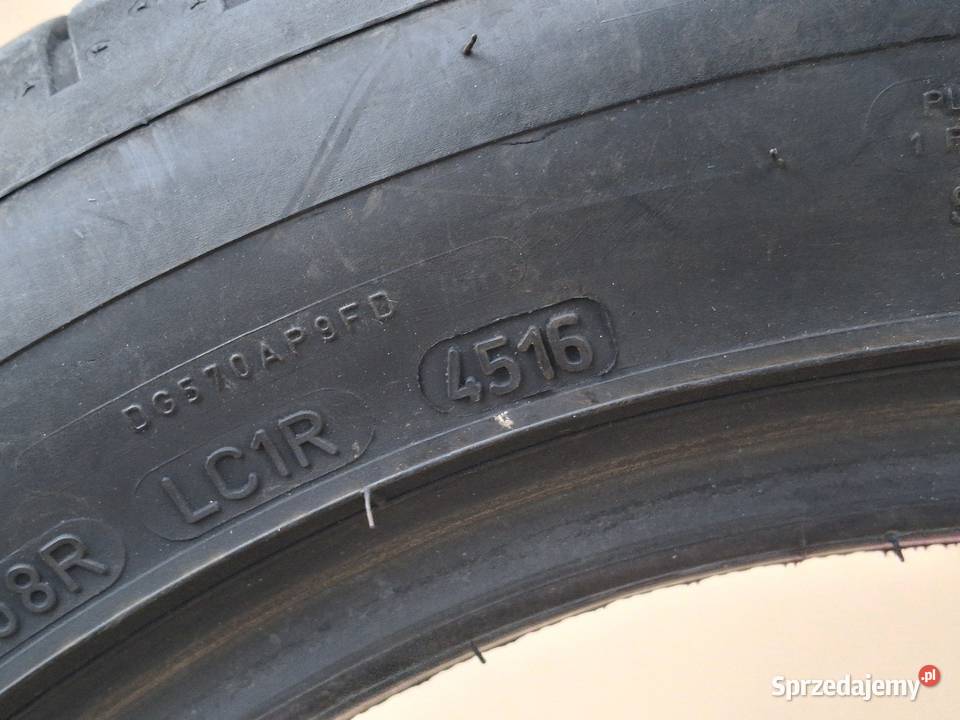 OPONA LETNIA DUNLOP SPORT MAXX RT2 24545R17 99Y Bieleń