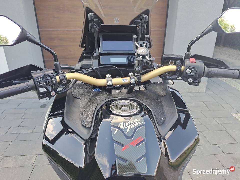 Honda Africa Twin Adventure 1100 salon Polska kupiony w polskim salonie