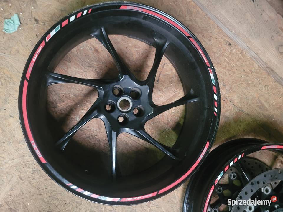 Honda VFR 1200 F felga felgi kolo tarcz tarcze Nowy Tomyśl