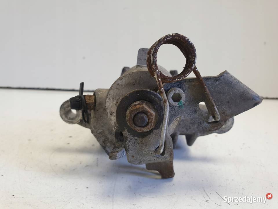 VW Golf IV LEWY ZACISK HAMULCOWY tył KIEROWCY osobowe lubelskie Janów