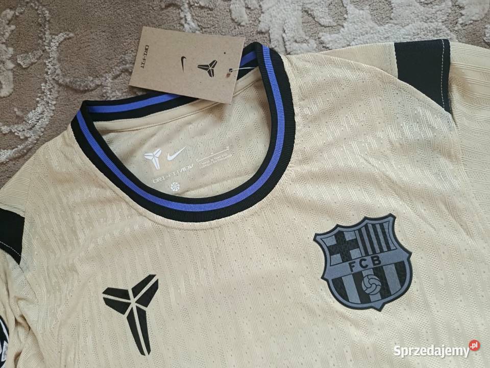 Koszulka wyjazdowa Barcelona NIKE Robert