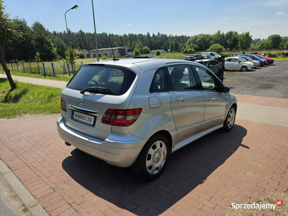 Mercedes B 180 Mercedes B180 20 diesel automat w ABS Cielcza