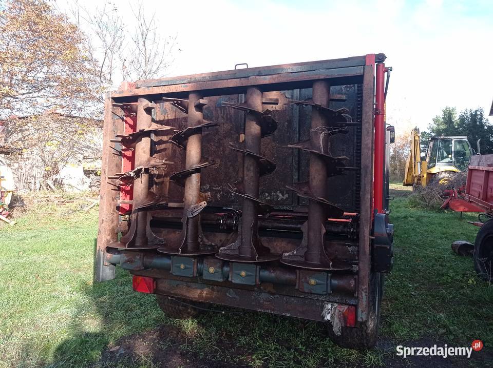 Rozrzutnik obornika Metal Fac dolnośląskie Złotoryja