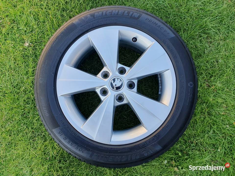 Felgi skoda 5x112 aluminiowe z oponami 2055516 Oleśnica