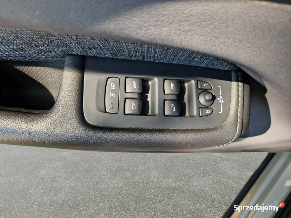 Volvo XC 60 B4 B Core Z Polskiego Salonu Faktura SUV