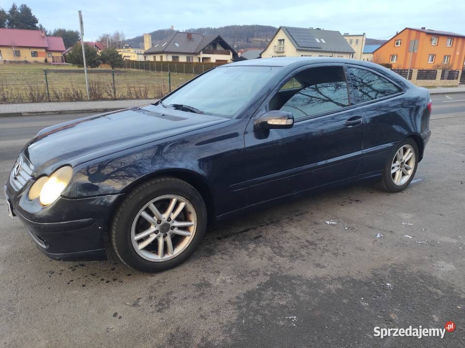 Mercedes C klase coupe 18 kompresor gaz lakier metallic Chrzanów