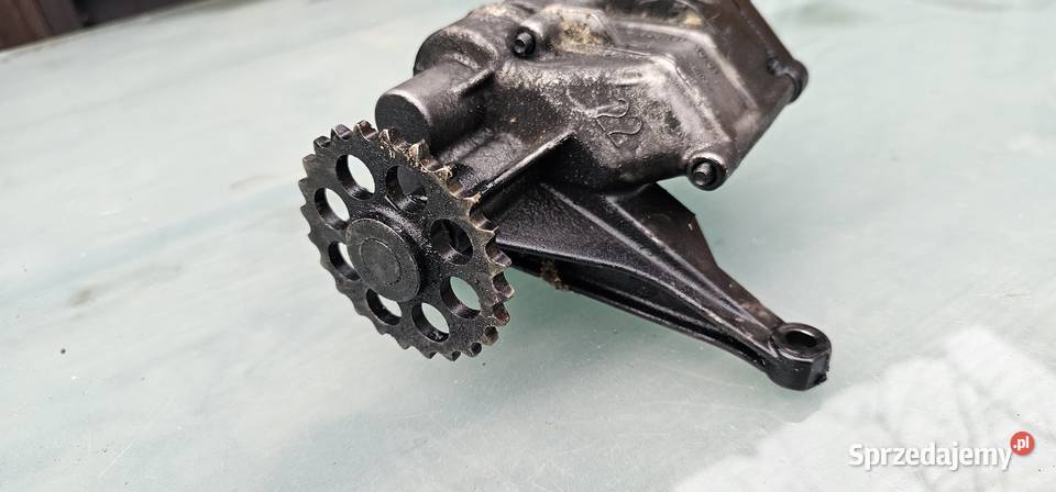 Pompa oleju mercedes w210 32 cdi 6061811001 Rok produkcji 1999 Zbąszyń