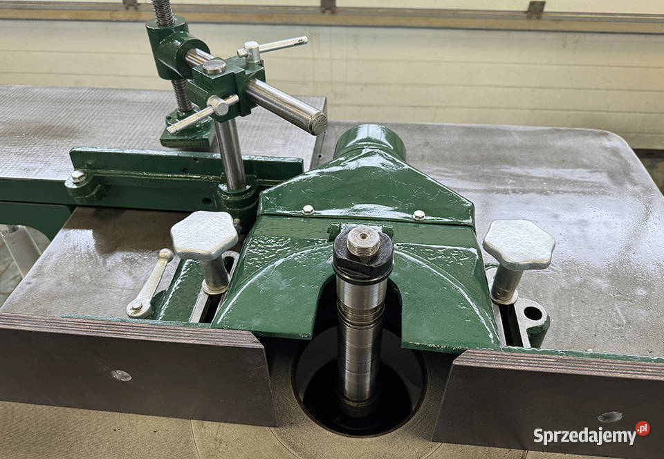 Frezarka dolnowrzecionowa SCHRODER wózkiem Sierakowska Huta sprzedam