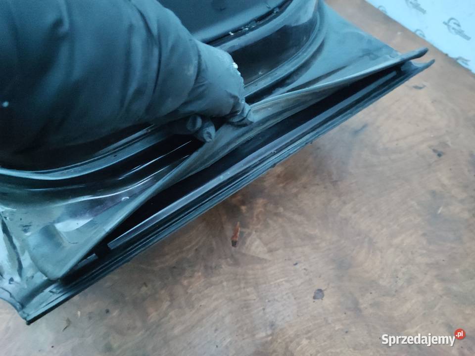 QASHQAI I J10 10r drzwi prawe tył Kielce sprzedam