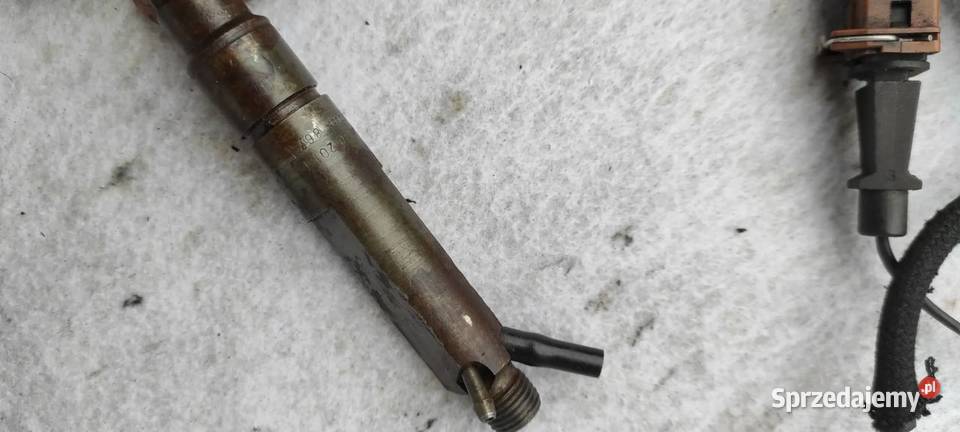 Wtryskiwacze WTRYSKI AUDI VW 19 TDI 028130201S Włoszczowa