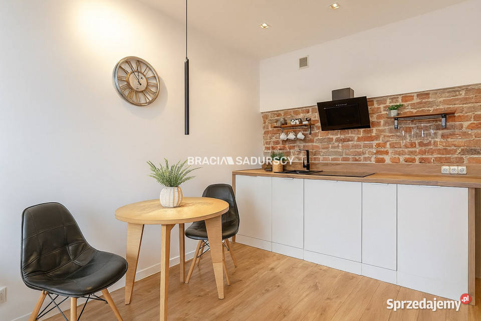 Mieszkanie Kraków 31m2 2pok Rok budowy 1950 sprzedam