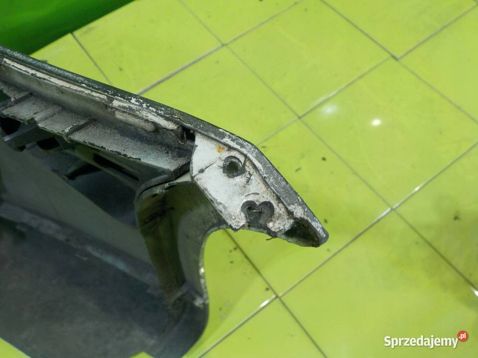 VW GOLF VI V 20 TDI 09r KOMBI zderzak przod Suków