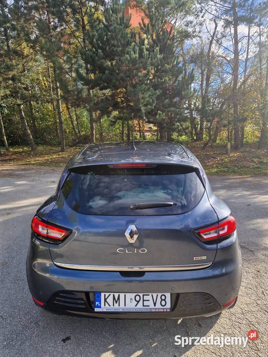 Renault Clio 2017 zadbany sprzedam