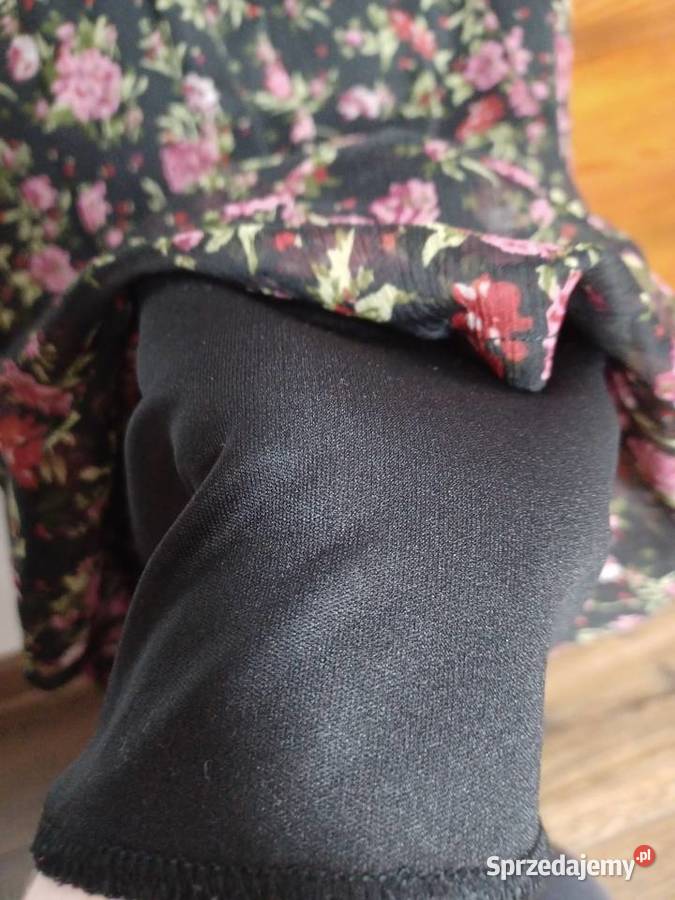 Sukienka czarna w kwiaty rozmiar M House bez wad Spódnice i sukienki Rzeszów