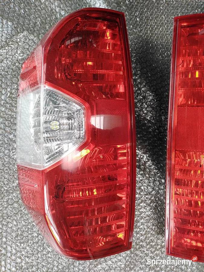 2016 TOYOTA TUNDRA LAMPA TYŁ TYLNA LEWA PRAWA Oświetlenie