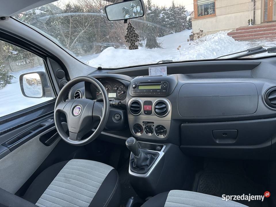Fiat fiorino qubo 14 benzyna 5 osobowy hak Mława sprzedam