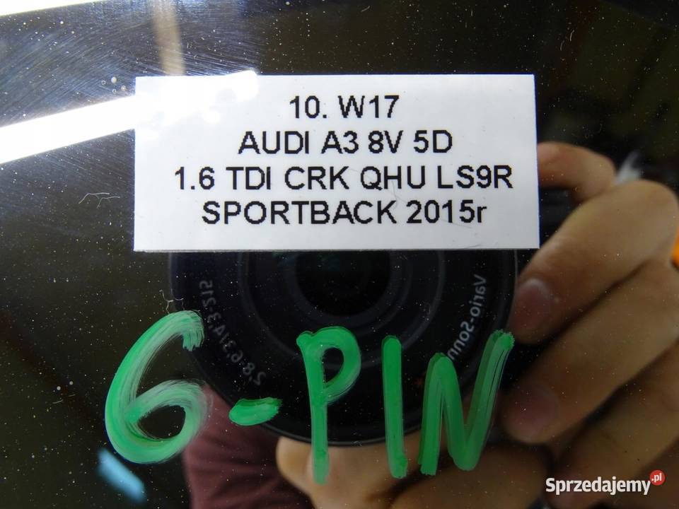 LUSTERKO PRAWE PRAWY PRZÓD PRZEDNIE AUDI A3 8V