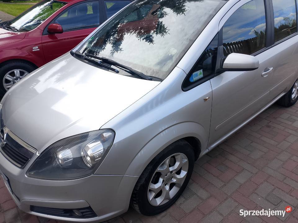 Opel Zafira 19 CDTI 7 osób ekonomiczny 1900cm3 Chełm