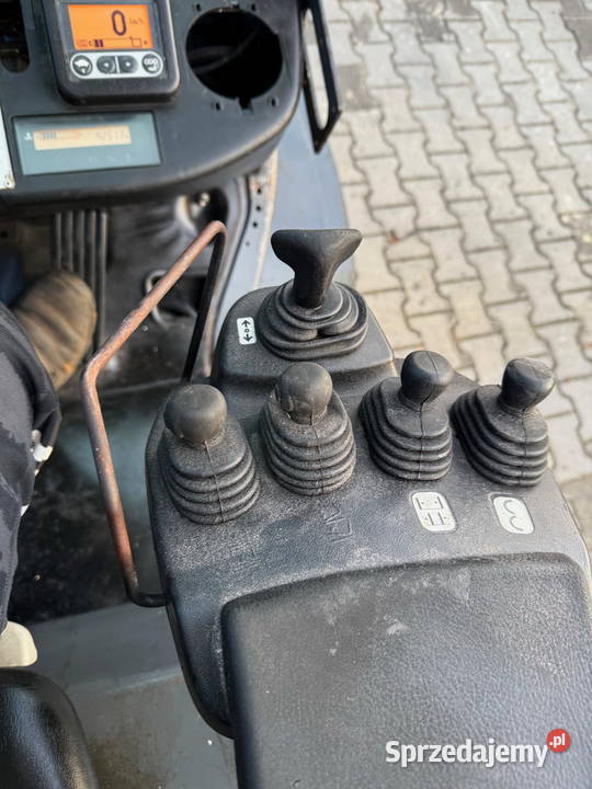 wózek widłowy TOYOTA 8FGF30 LPG Triplex 470m Wózki widłowe Działoszyn