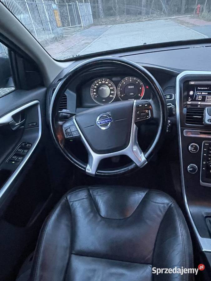 VOLVO XC 60 D3 1984cm3 mazowieckie Ostrołęka