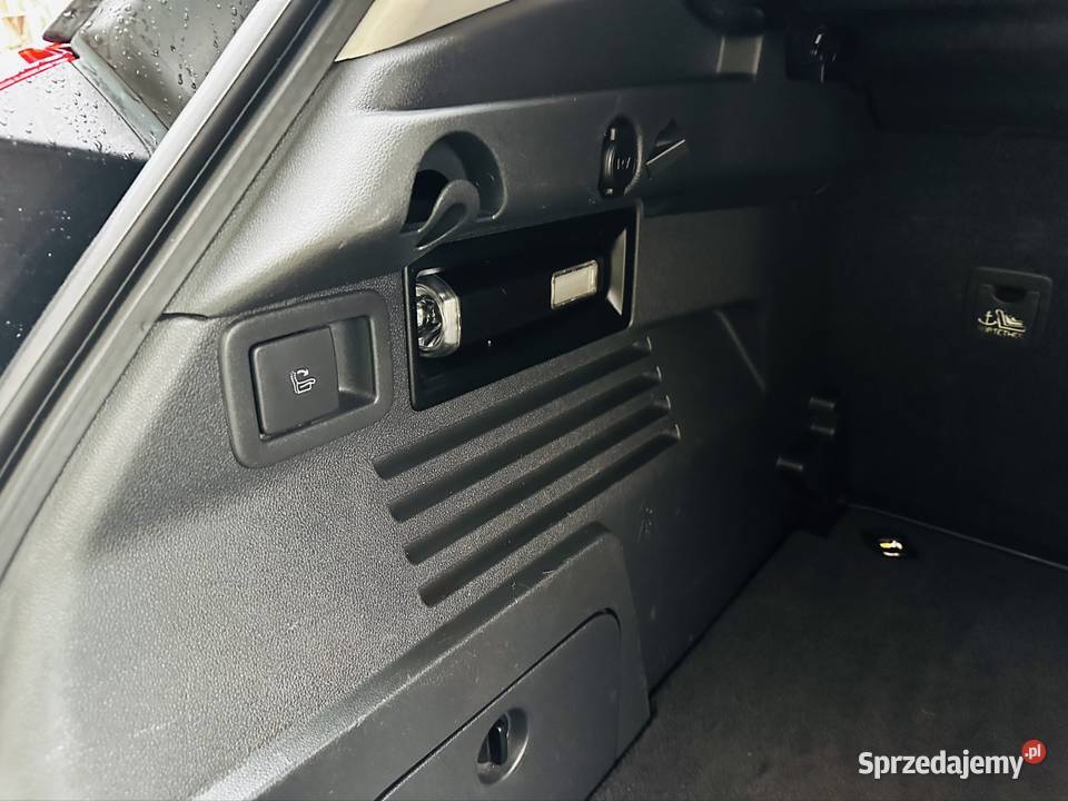 Peugeot 3008 16HDI 115 sprowadzony z Austrii 1 aluminiowe felgi Nowy Sącz sprzedam