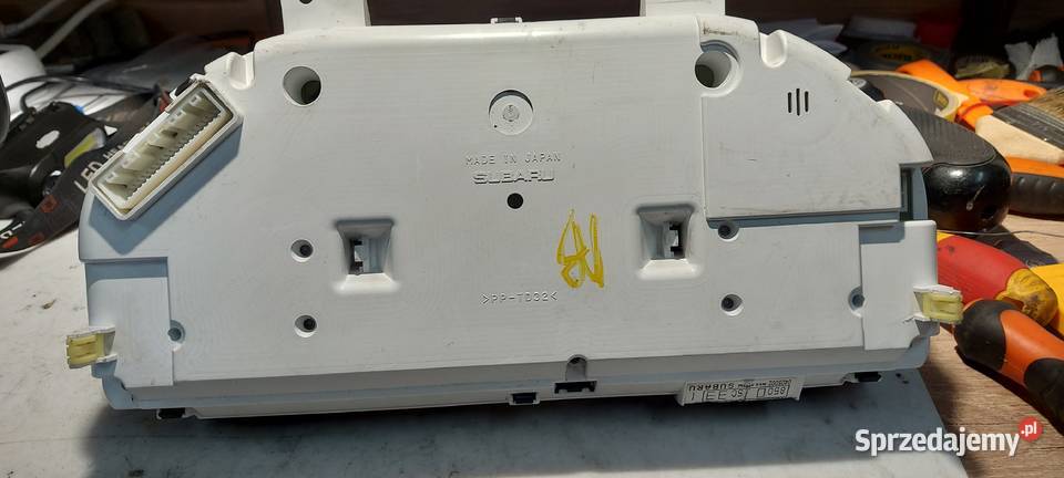 Licznik Subaru Forester 2012r UK 85001SC331 osobowe Końskie