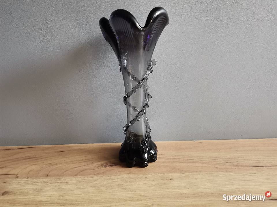 Stary ciekawy wazon w oplocie ciemne szkło Porcelana i szkło Siemianowice Śląskie