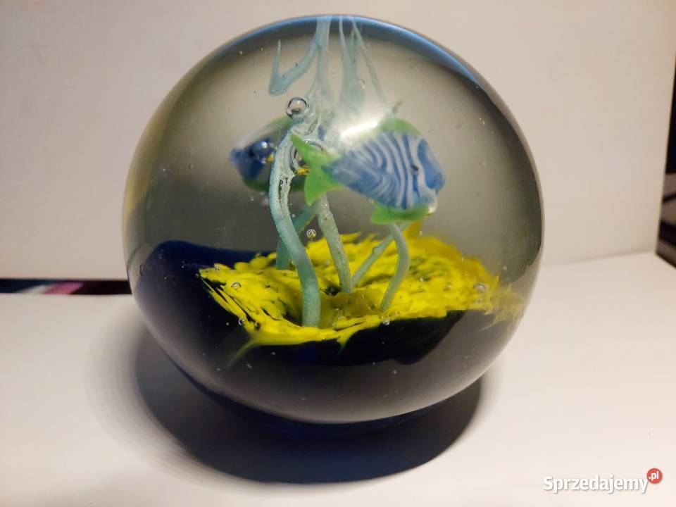 kula szklana z rybami PRL Wrocław