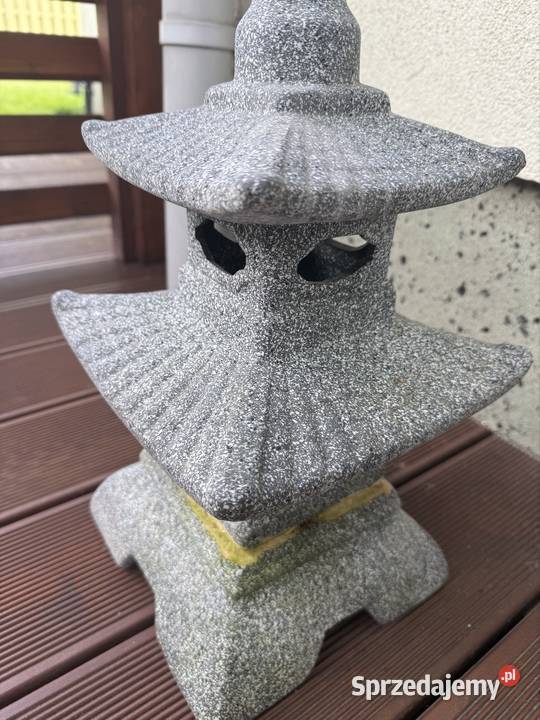 Stylowy domek lampa ogrodowa w kształcie łódzkie Łódź