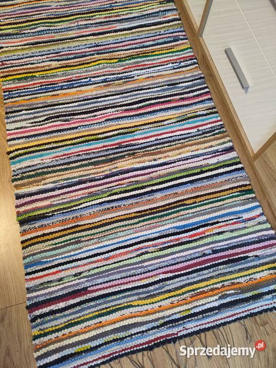 Multikolorowy chodnik szmaciak ręcznie tkany