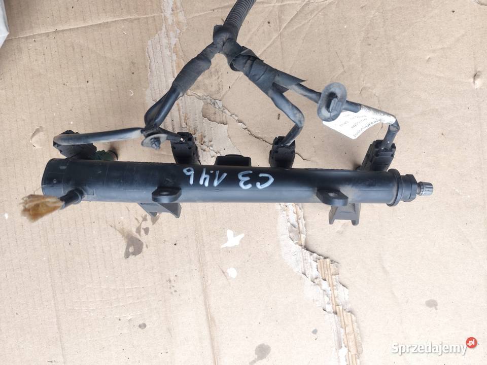 Listwa wtryskowa z wtryskiwaczami Citroen C3 14