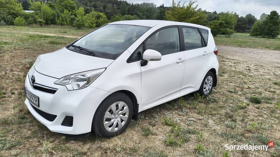 Toyota VersoS 2011 manual benzyna mazowieckie Płock