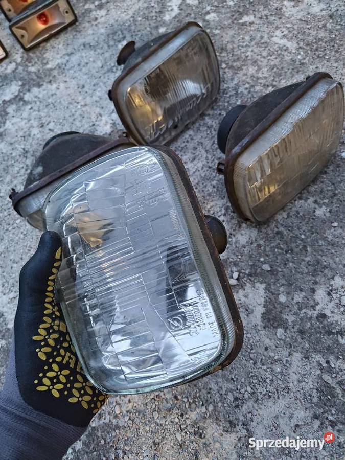 Reflektory lampy przednie Fiat 126p Maluch marka Tłuszcz