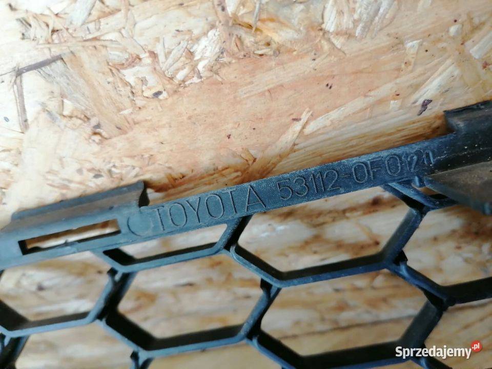 Kratka w Zderzak Przód Toyota Corolla Verso 0409 Pleszew sprzedam