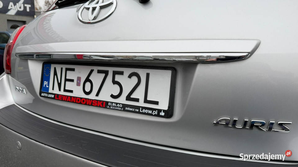 Toyota Auris 16 Benzyna Zarejestrowany 4/5 Elbląg sprzedam